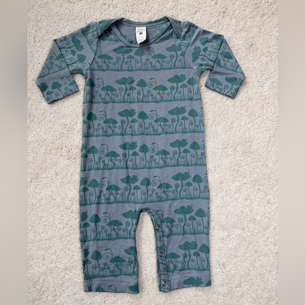 Kate Quinn Gray and Green Patterned Bodysuit & Matching Bonnet - Picture 2 of 10